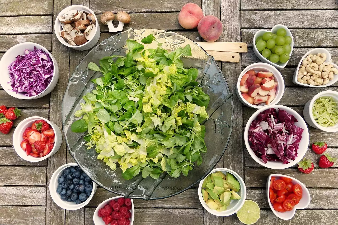 I 10 principali benefici per la salute di una dieta vegana: migliorare la tua salute in modo naturale